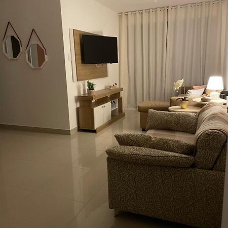 아라카주 Ap Dos Sonhos!!! Otima Localizacao. Varanda Com Chuveiro Privativo. 아파트 외부 사진